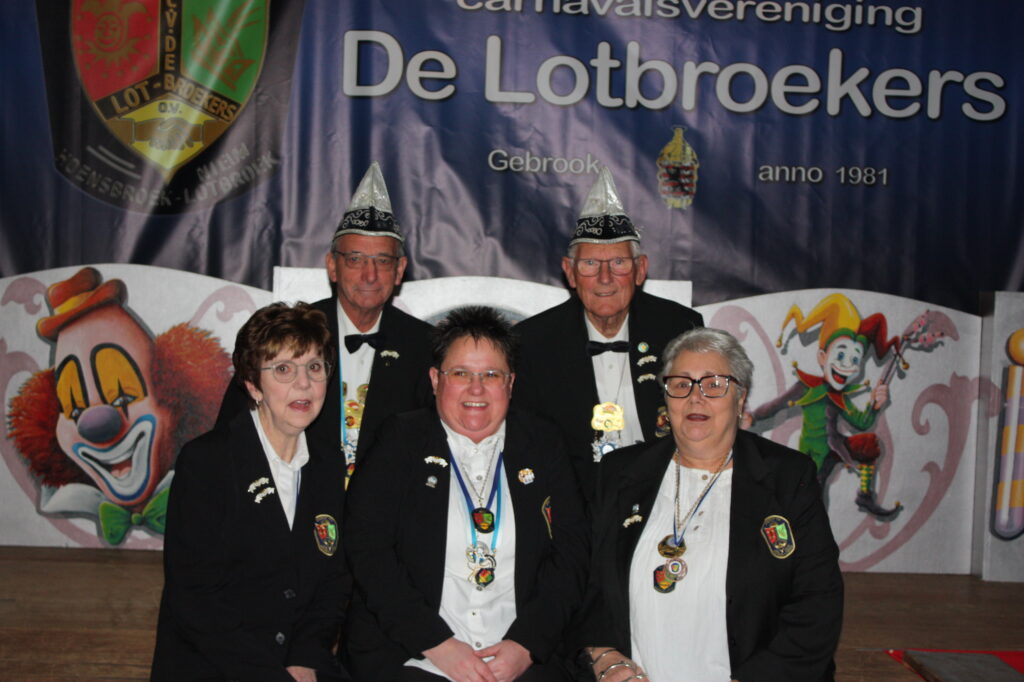 Bestuur C.V. De Lotbroekers